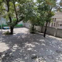 شریعتی بالای صدر ۴۰۰ متر با جواز مهد کودک