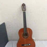 گیتار  والنسیا|گیتار، بیس، امپلیفایر|اندیشه, شهرک مریم|دیوار