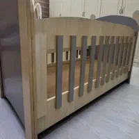 تخت بچه ووسایل دیگر