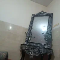 آینه و شمعدان نقره ای