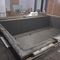 اجرای سیمانکاری استخر و آبادی وکلیه خدمات ساختمانی