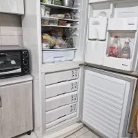 یخچال تمیز و کاملا سالم.