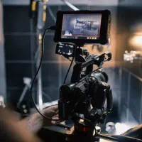 ساخت تیزر تبلیغاتی ، انیمیشن ، موشن گرافیک کلیپ