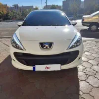 پژو 207i پانوراما اتوماتیک TU5P سفید مدل 1403|خودرو سواری و وانت|تبریز, |دیوار