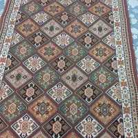 یه فرش درحدنو۱متردر۱متر گرد گیلیم ۱۳۰ در۴متر