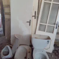 سنگ دستشودوالت فرنگی سالم ولی درپوش