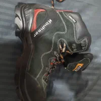 کفش کوهنوردی