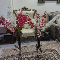 گل و گلدان