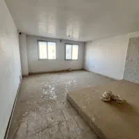 دشت ناصر طبقه دوم 80متری