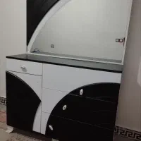 دارور و کمد در حد نو