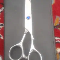 ماشین اصلاح وی جی آر و قیچی ست نو|آرایشی، بهداشتی، درمانی|تربتحیدریه, رضاشهر|دیوار