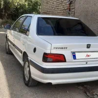 پژوپارس ۹۶ دوگانه شرکتی بی رنگ