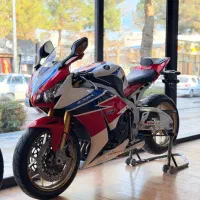 Cbr 1000 s spishiyal 2014