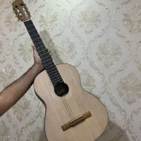 گیتار اسپانیش