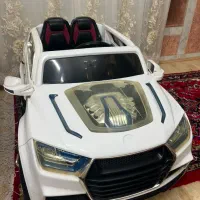 ماشین شارژی سفید