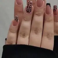 کاشت‌ناخون