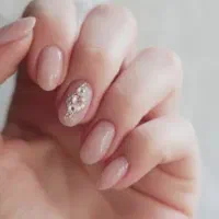 خدمات تخصصی ناخن کاشت، لمینیت،ژلیش