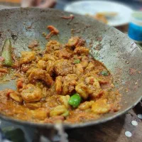 اشپز ماهر هستم در خدمت شما دوستان عزیز