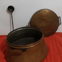 دیگ مسی قدیمی