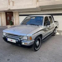 تویوتا هایلوکس