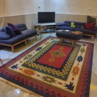مبل ۵ نفره با میز وسط و میز کنار  و فرش و پادری|مبلمان خانگی و میز عسلی|تهران, پرواز|دیوار