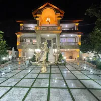 فروش-کاخ-ویلا-لوکس-در-شهر-رامسر-ساداتشهر