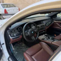 بی ام و ۵۲۸ مدل ۲۰۱۵ چهار کلید بدون رنگ حتی سپرها