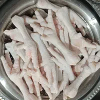 پا مرغ تازه