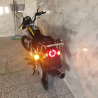 موتور|موتورسیکلت|برخوار, |دیوار