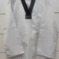 لباس ورزشی مخصوص تکواندو