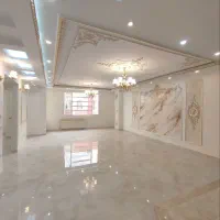 ۸۲متر/سالن پرده خور/فول امکانات/میراث ملک