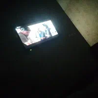 میز تی وی شیشه ای سالم درحد