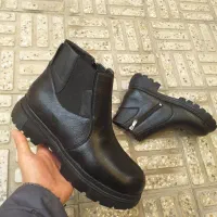 تولید چکمه و کتونی قیمت مناسب