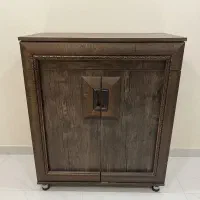 جاکفشی کشودار ۳ طبقه