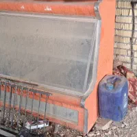 یخچال وفریزر خوابیده