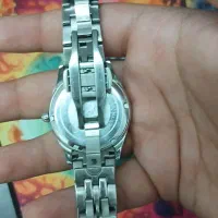 ساعت omax