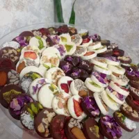 شکلات آجیلی