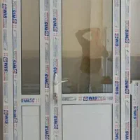 نصب درب و پنجره pvcوupvc وآلمینیوم