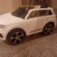 ماشین شارژی|اسباب‌بازی بچه|رباط‌کریم, رباط‌کریم|دیوار