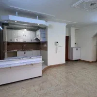 100متر-1خوابه-اداری-تاپ-لوکیشن-کاشانی