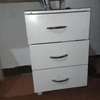میزآرایشی واینه