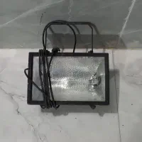 پروژکتور ۱۰۰۰