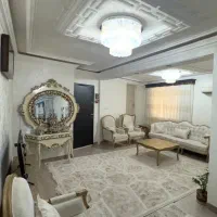 فروش-یک-واحد-80-متری-همراه-با-دو-مغازه-در-حمیدیان