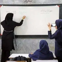 استخدام در مدارس غیر دولتی