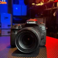 Canon 90D 18-135 USM