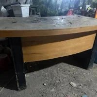 میز تحریر اداری