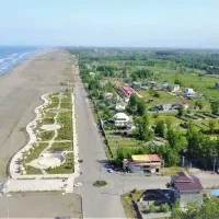 زمین ساحلی محصور شده با مدارک آماده ساخت 159متری