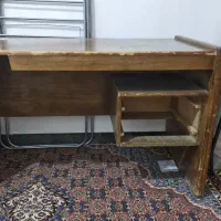 میزکار و دفتر وکامپیوتر