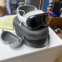 Apple vision pro اپل ویژن پرو|لوازم جانبی موبایل و تبلت|تهران, صادقیه|دیوار