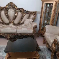 ست 9 نفره مبل سلطنتی به همراه ویترین و میز تلوزیون|مبلمان خانگی و میز عسلی|رباط‌کریم, نصیرشهر|دیوار